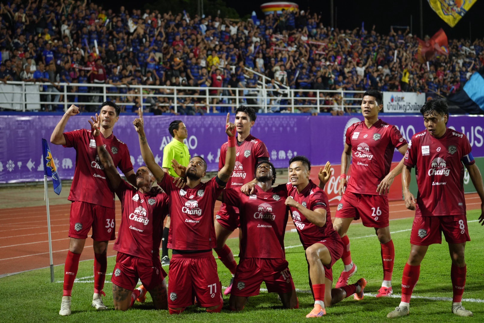 ปลดล็อกในบ้าน!อยุธยาแซงดับแข้งเทพ3-1
