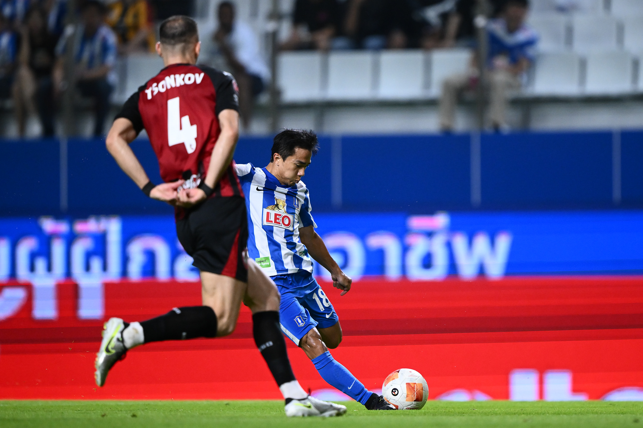 โดอิเหมาสอง!บีจีเปิดรังทุบกิเลน 3-0
